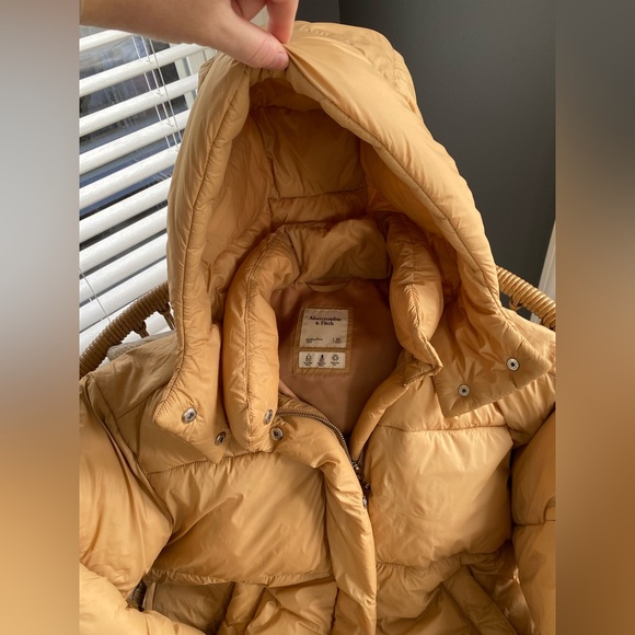 Abercrombie & Fitch Tan Caramel Brown Beige Puffer Jacket Hooded Winter Coat XS - Picture 7 of 16